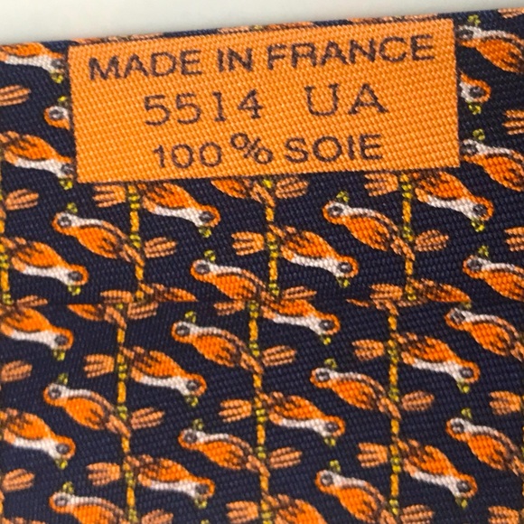 HERMÈS 100% silk luxury designer tie. NWOT - Picture 4 of 7